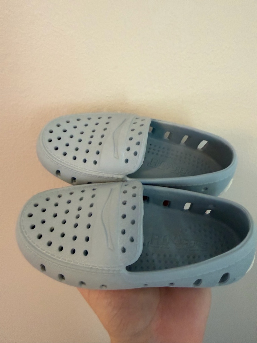 Floafers Lightweight Slip-On Shoes - Picture 2 of 5